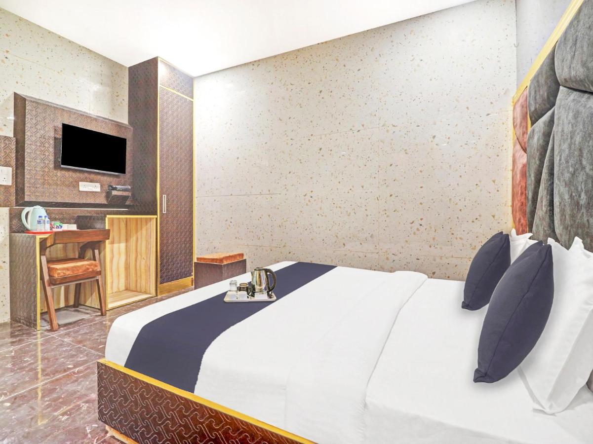 Townhouse Oak Pooth Haveli دلهي المظهر الخارجي الصورة