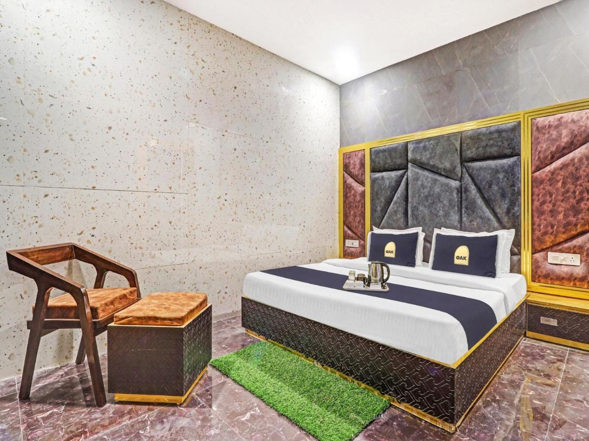 Townhouse Oak Pooth Haveli دلهي المظهر الخارجي الصورة