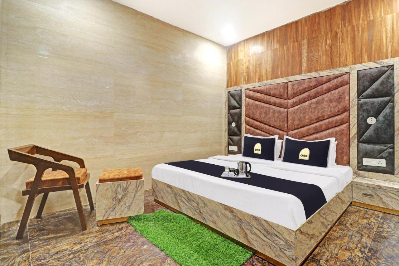 Townhouse Oak Pooth Haveli دلهي المظهر الخارجي الصورة